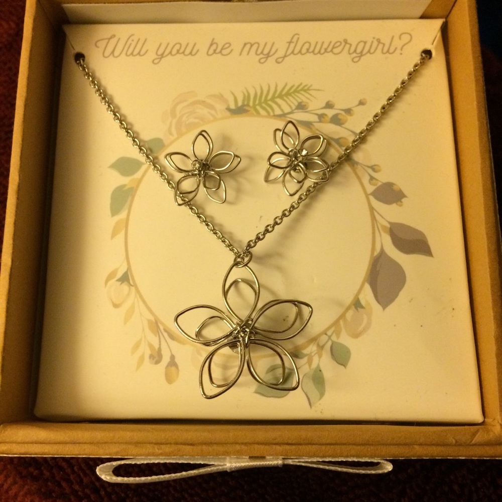NWT 🌸 Will You Be My Flower Girl Jewelry Set